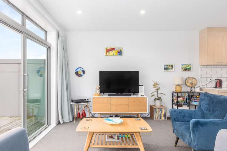 11/30 Monowai Road Johnsonville_14