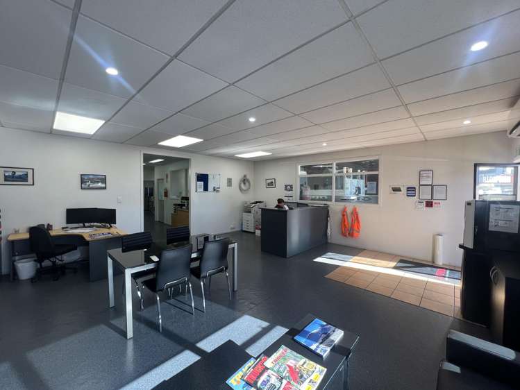 440 Church Street East Penrose_16