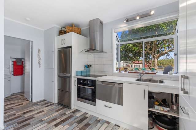 4A, 4B, 4C Park Road Maketu_4