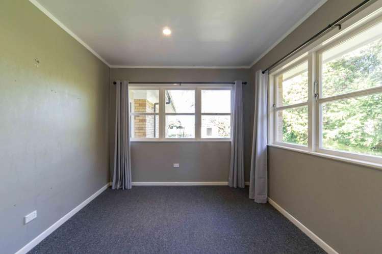 52 Enderley Avenue Enderley_12