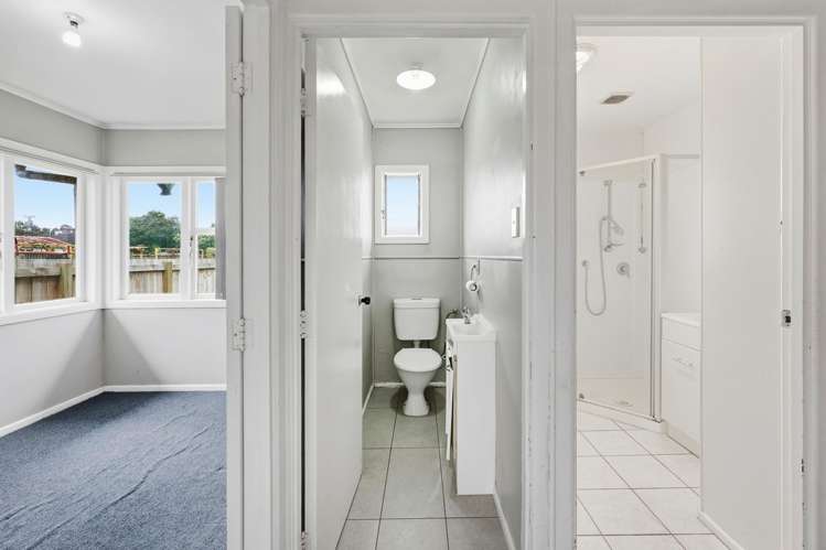 47 Fairdene Avenue Henderson_12