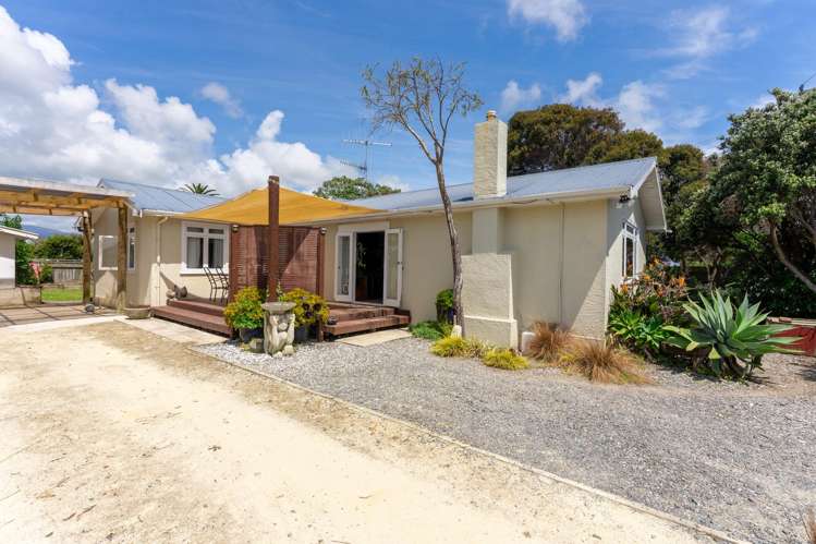 34 Aotaki Street Otaki_25