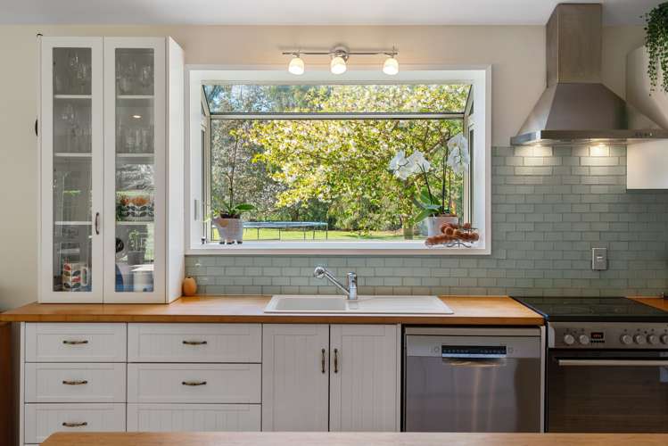 396 No 10 Road Swannanoa_10