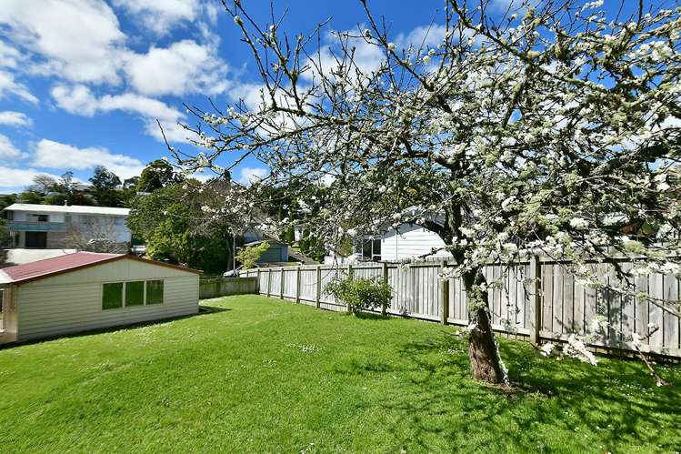 2 Win Grove Hatfields Beach_12