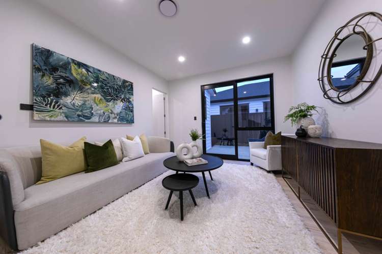 10 Tipu Crescent Wainui_13