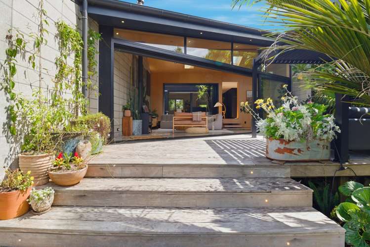 12 Ridge Road Oneroa_21