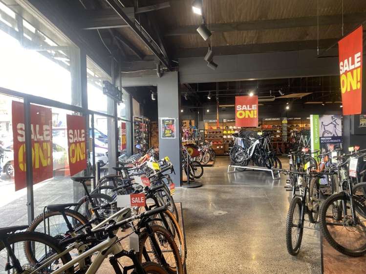 72 Barrys Point Road Takapuna_5
