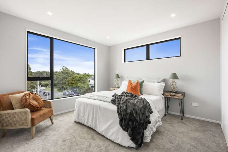 12 Karaka Street Helensville_12