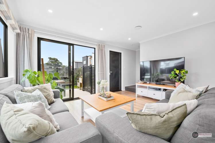 11 Desert Gold Lane Wallaceville_3