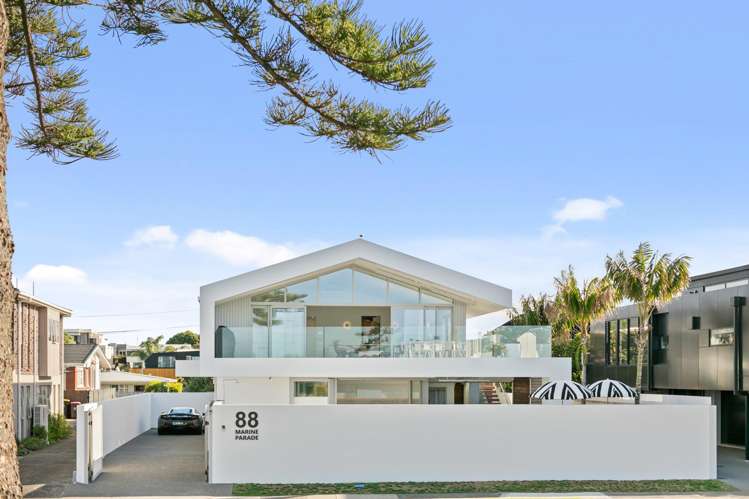 88 Marine Parade Mount Maunganui_37