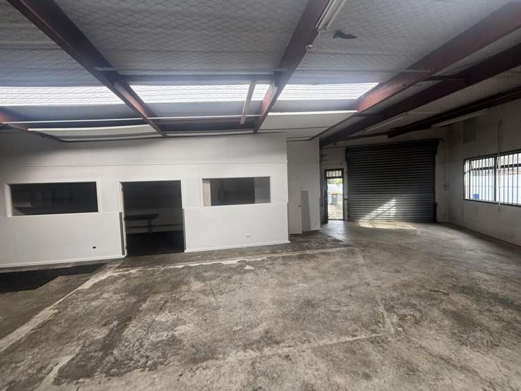 5/4 Heremai Street Henderson_10