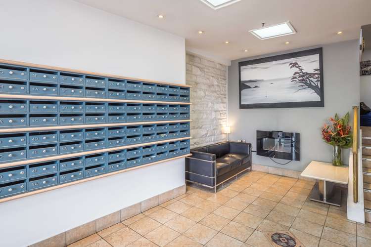 5a/120 The Terrace Wellington Central_10