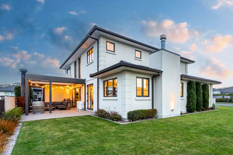 88 Queen Charlotte Drive Aotea_29