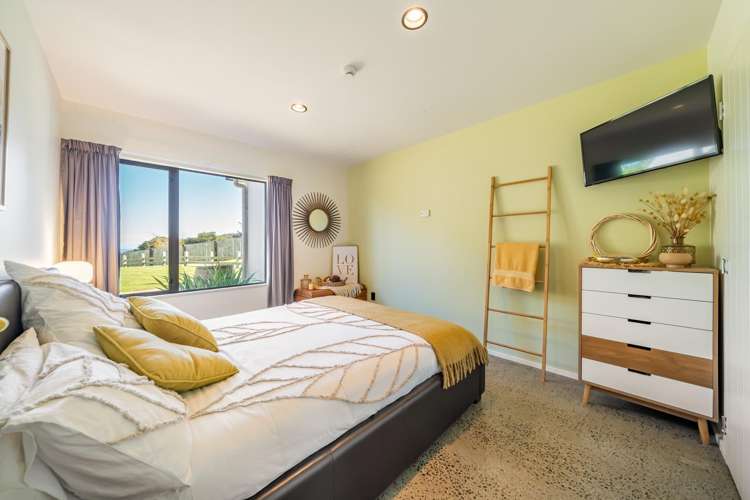 3 Coroglen Rise Pukerua Bay_15