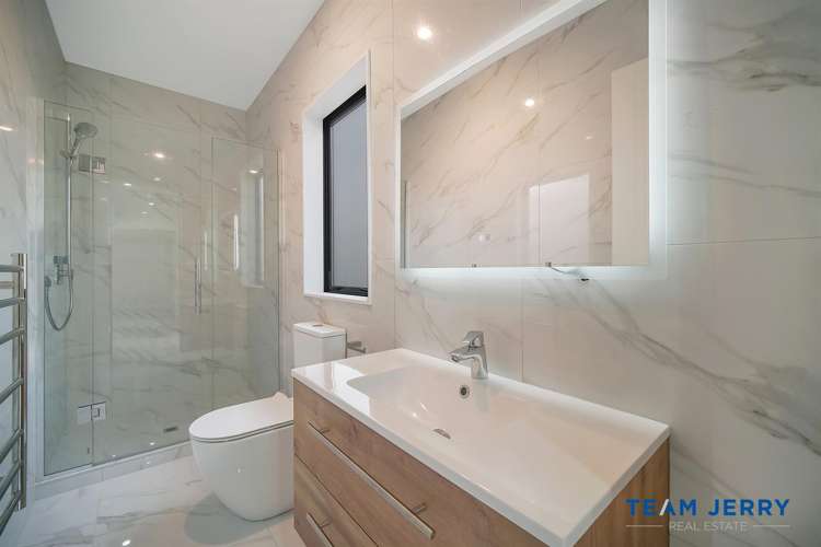 30 Dungloe Avenue Flat Bush_16