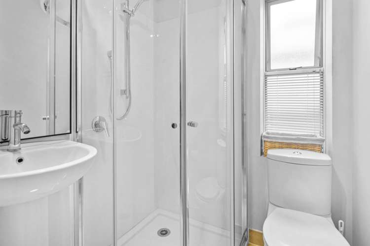 305/10 Flower Street Eden Terrace_7