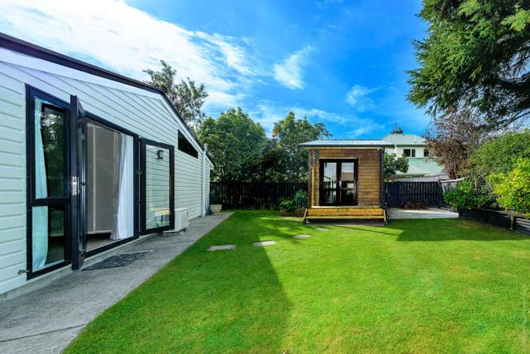 16 Woodbank Street Somerfield_25