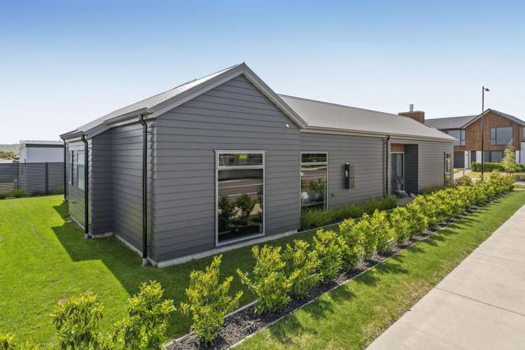 12 Repo Street Wharewaka_19