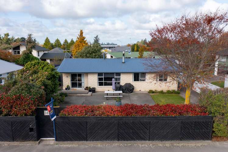 14 Russell Avenue_0