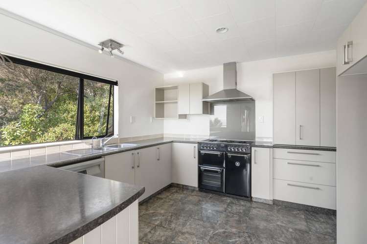 41 Tresillian Avenue Marybank_9