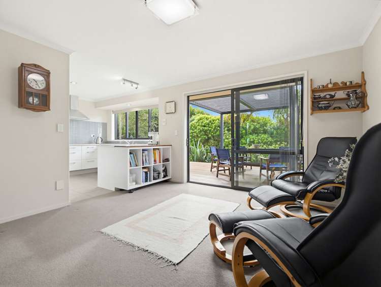 180 St. James Dr Huntington_10