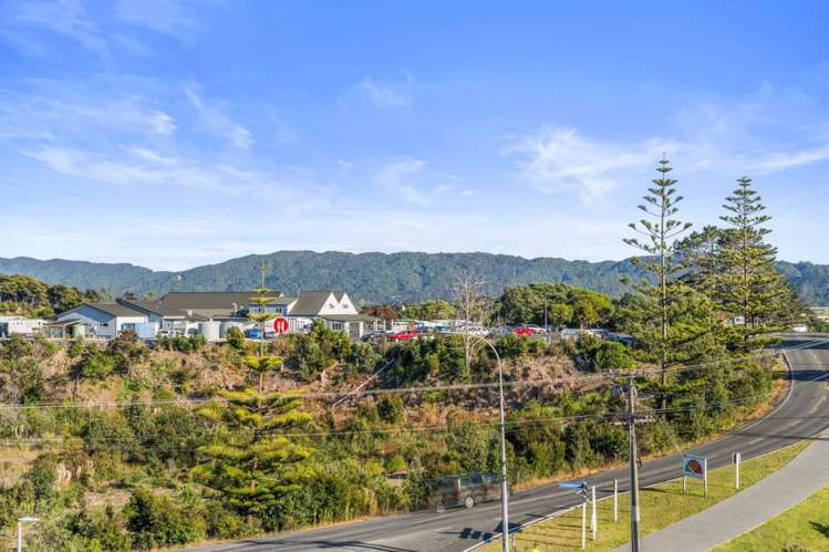 2 Heather Street Mangawhai Heads_32