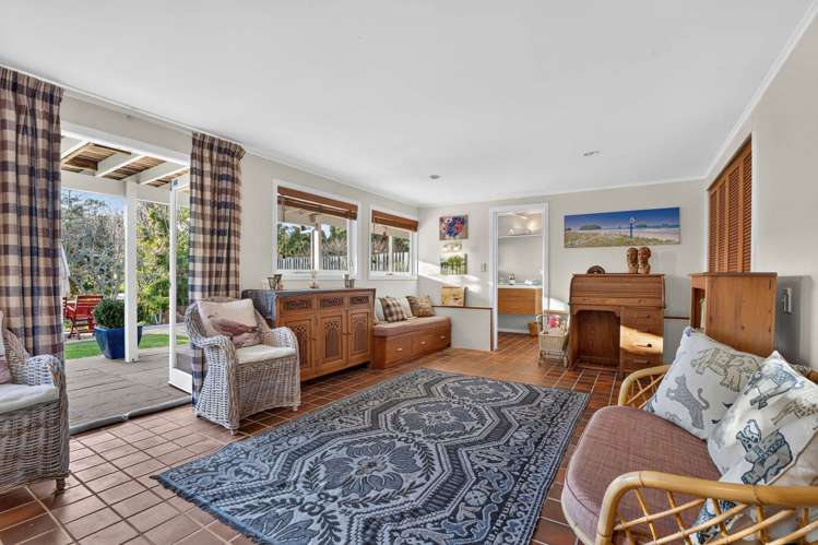 45 Sayegh Street St Heliers_27