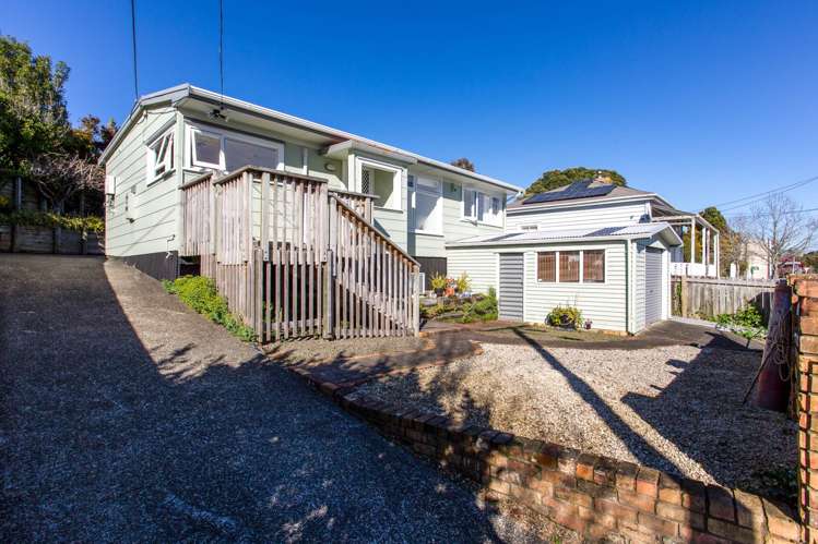 13 Awaroa Road Helensville_32