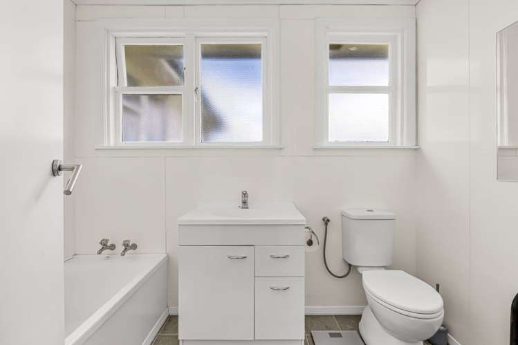 24 Churchill Crescent Te Hapara_12