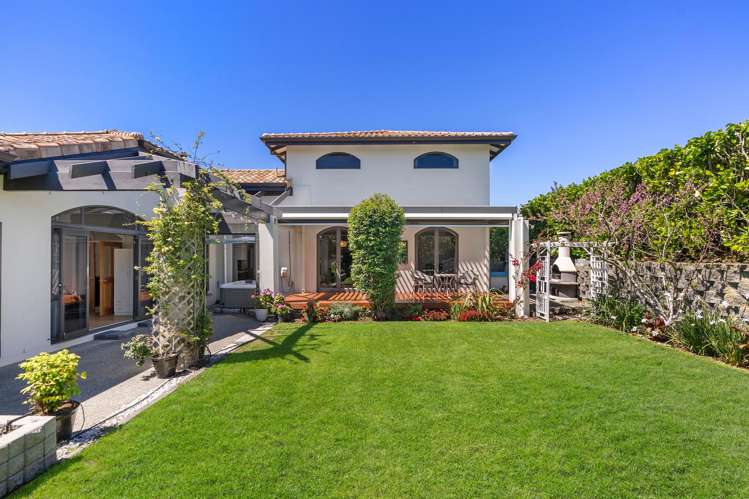 13 Pacific Cliffs Drive_4