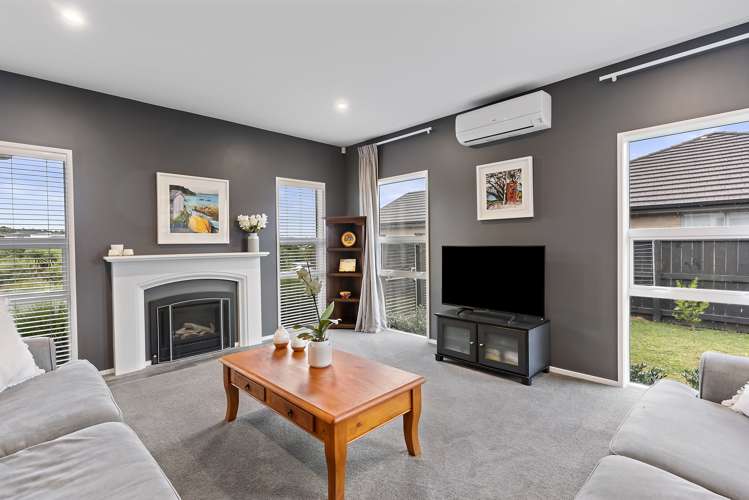 146 Eighth View Avenue Beachlands_17