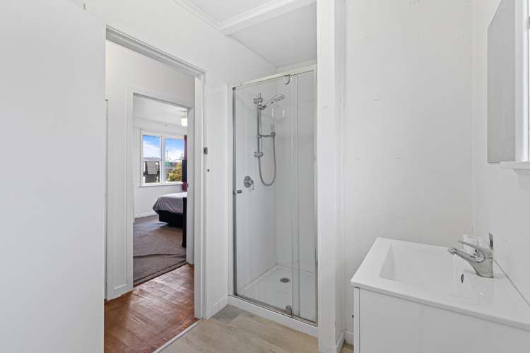 210 Archers Road Glenfield_10