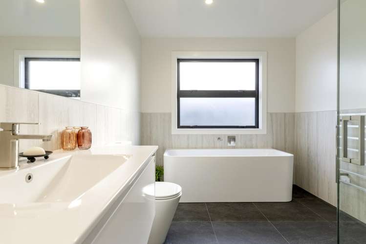 41 Maunganamu Drive Wharewaka_21