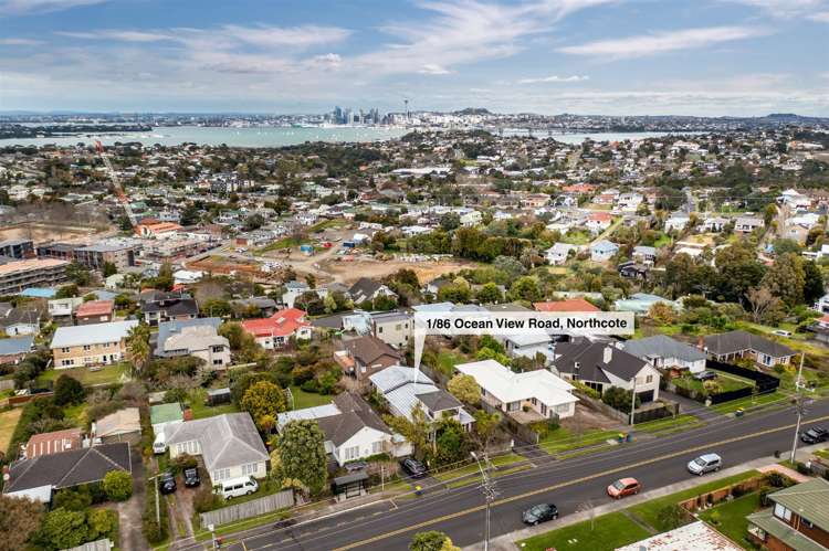 1/86 Ocean View Road Northcote_4