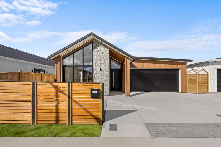 16 Tuwai Crescent Opaheke_17