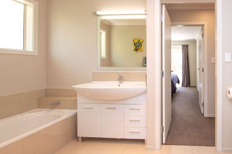 9 Ruapehu Drive Fitzherbert_13