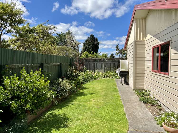 18a Fisher Place Carterton_14