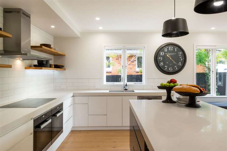 4 Creamer Avenue Belmont_23