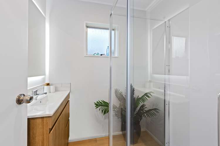 2/6 Bingara Place Favona_13