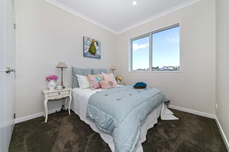 1c Vino Cina Heights Ranui_14