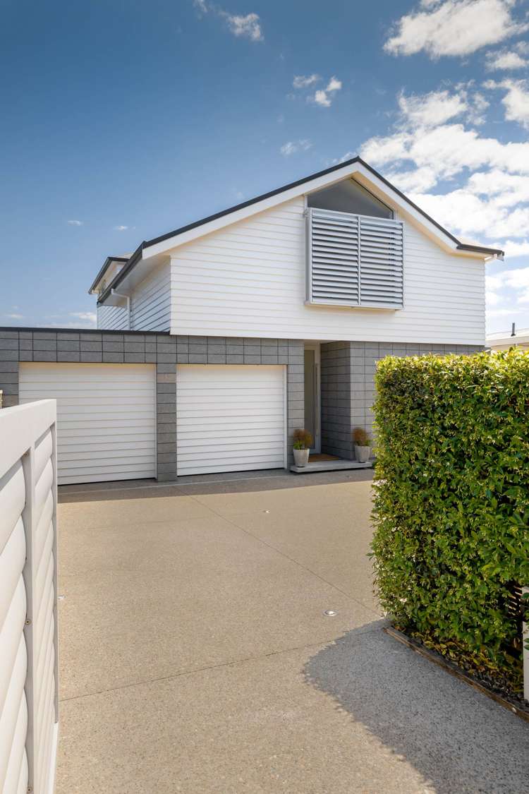 2/63 Long Drive Saint Heliers_34