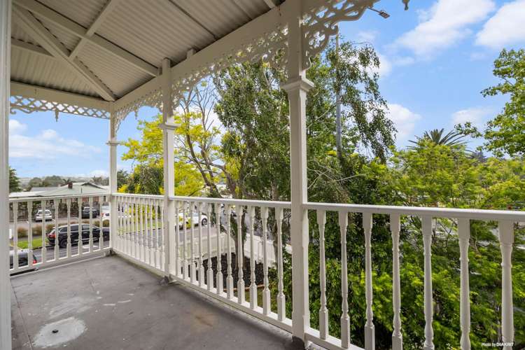 1085 Great North Road Point Chevalier_9
