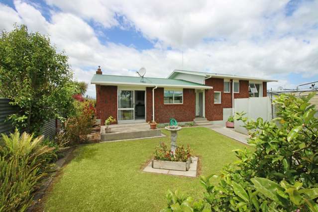 10 Dewe Avenue Feilding_4