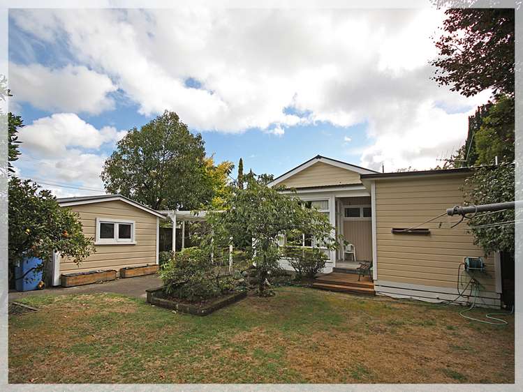 79 Queen Street West Levin_21