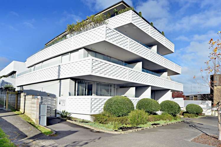 2m/444 Great North Road Grey Lynn_0