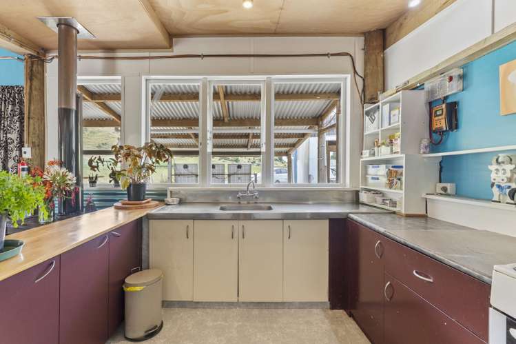 60 Thompsons Road Pahiatua_8