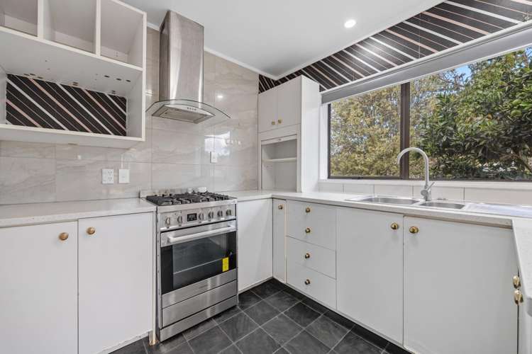 6/116 Titirangi Road New Lynn_5