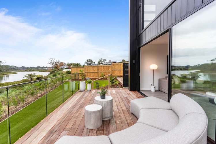 39 Elliot Street Riverhead_28