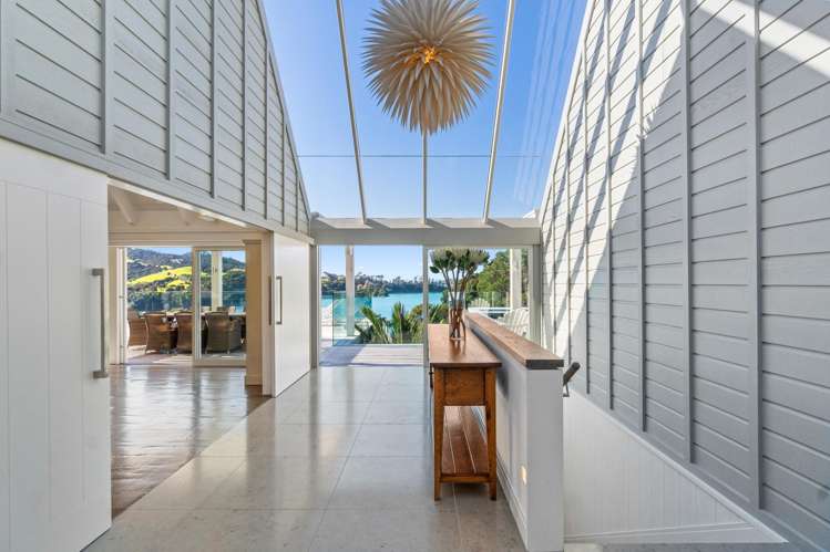 729 Orapiu Road Waiheke Island_19