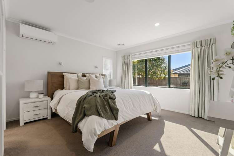 5 Mahonia Place Pyes Pa_17